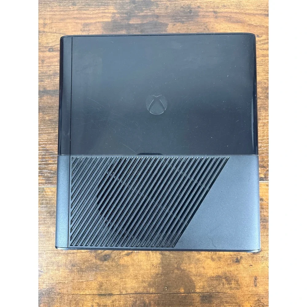 Microsoft Xbox 360 E Console Model 1538 Black with Power Supply 2013 NTSC